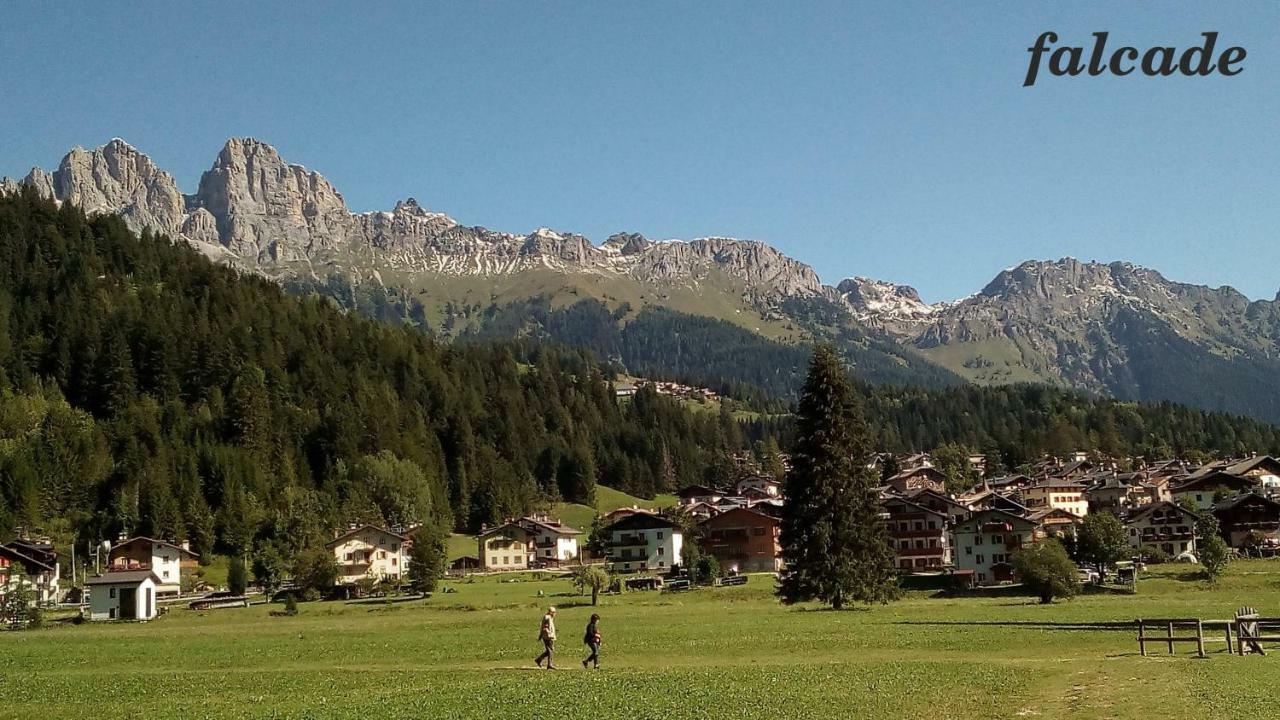 Il Covo Dello Sciatore Falcade Exteriör bild